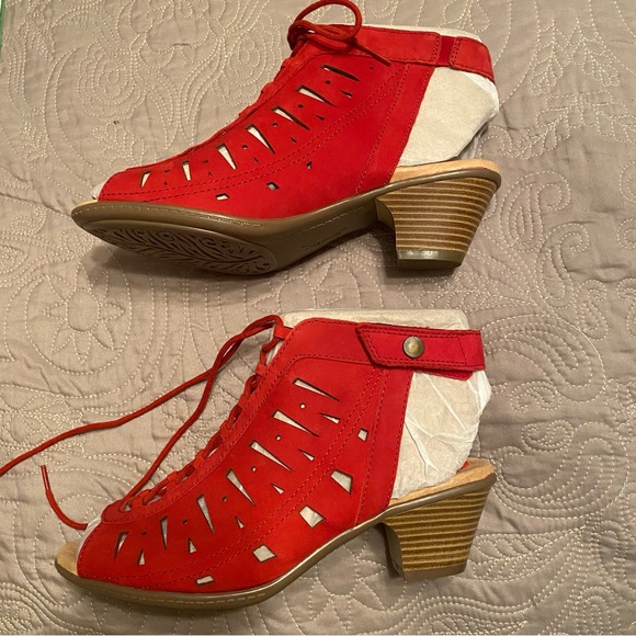 NEW Red Open Toe Ankle Booties - Picture 1 of 4